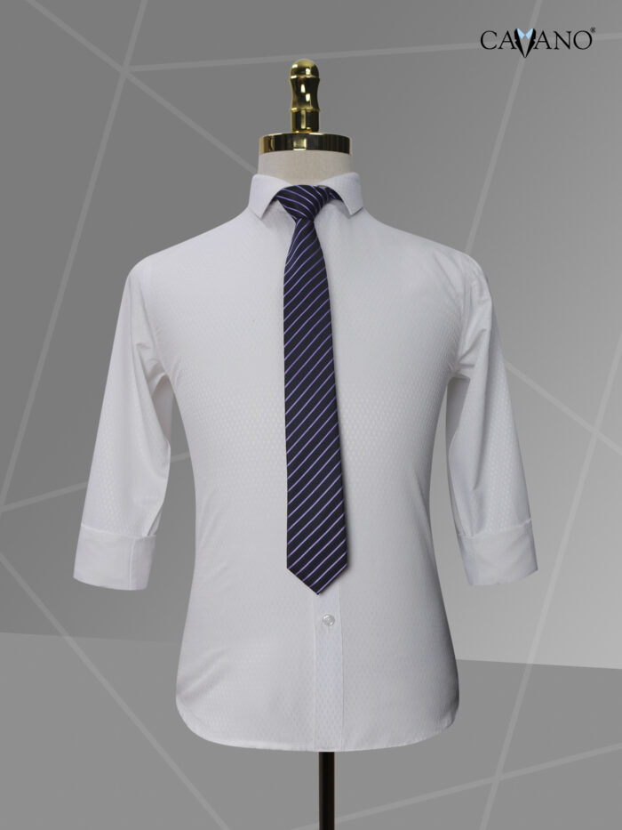 Lựa chọn sơ mi phù hợp khi mặc vest